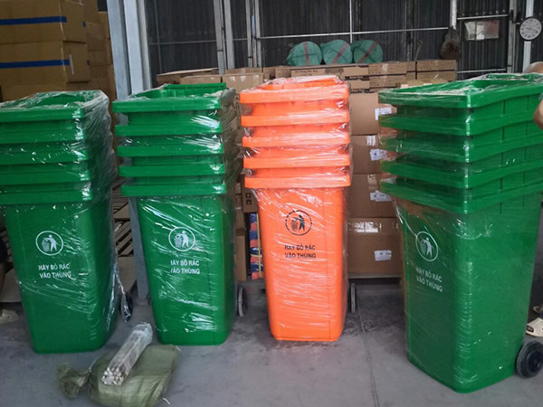 Thùng rác nhựa HDPE 240 lít tại Quận 6