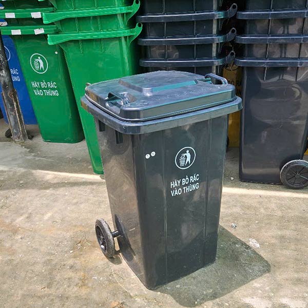 thung-rac-cong-cong-100l-den