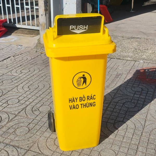 thung-rac-nap-ho-push-120l-vang