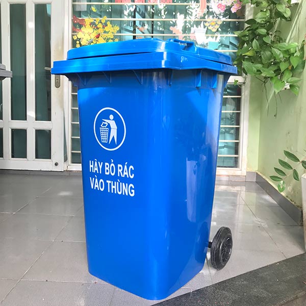 thung-rac-nhua-240l-11kg-xanh-duong