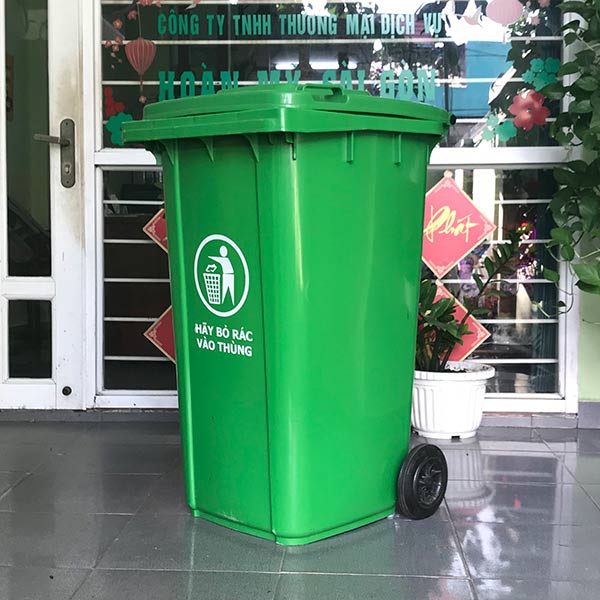 thung-rac-nhua-240l-loai-13kg-xanh-la